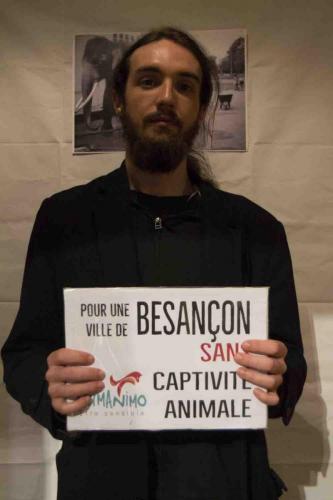 une photo pour dire non (130 sur 64)